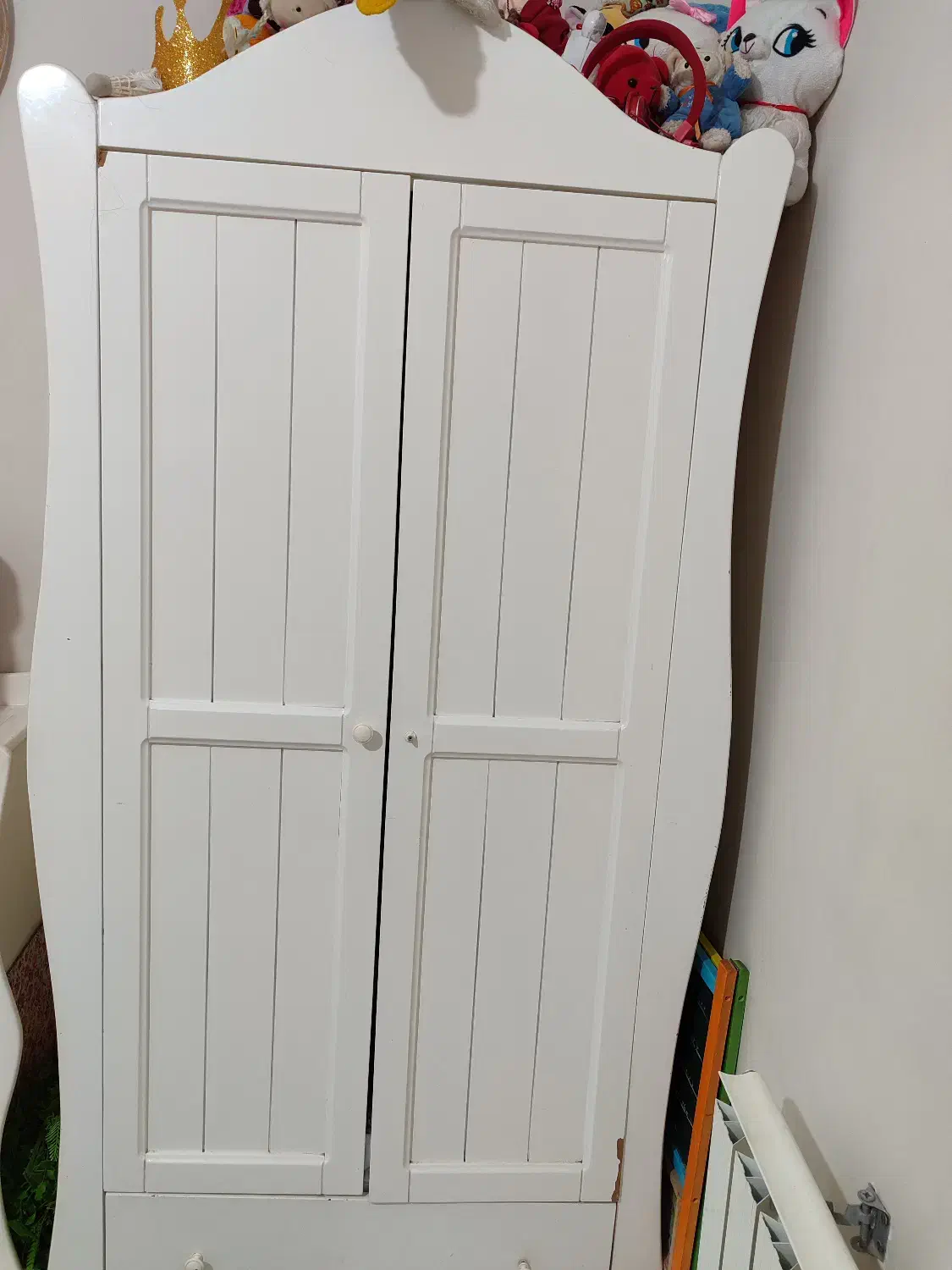 کمد و دراور|جاکفشی، کمد، دراور|پرند, فاز ۳|دیوار