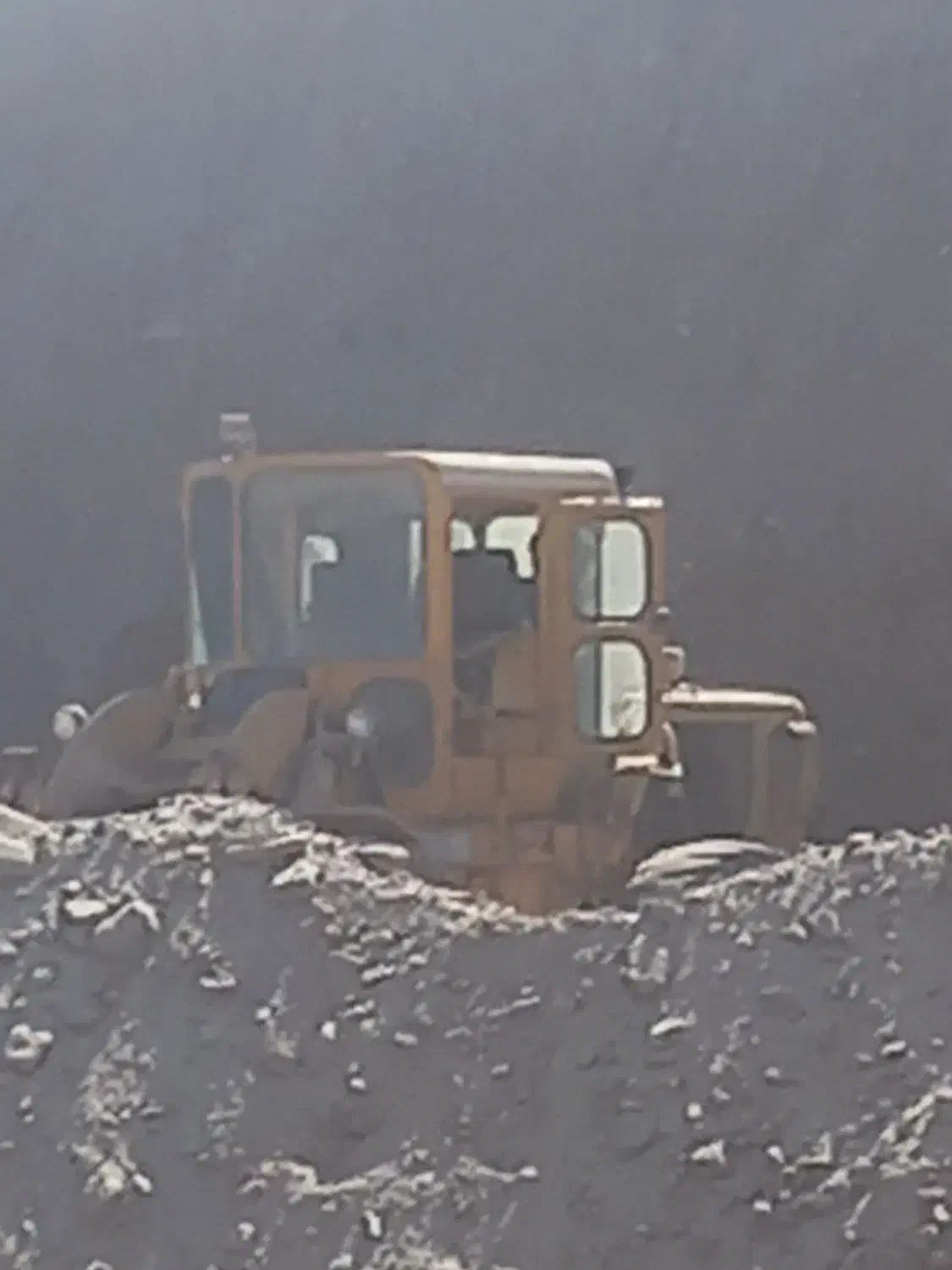 راننده لودر ۹۵۰ کاترپلار|استخدام صنعتی، فنی، مهندسی|قنوات, |دیوار