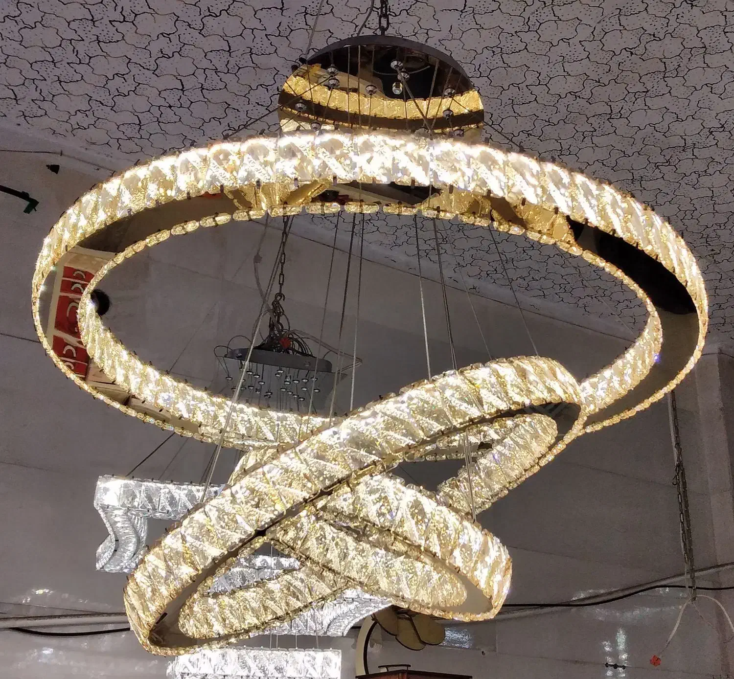 لوستر مدرن|لوستر و چراغ آویز|کرمانشاه, |دیوار