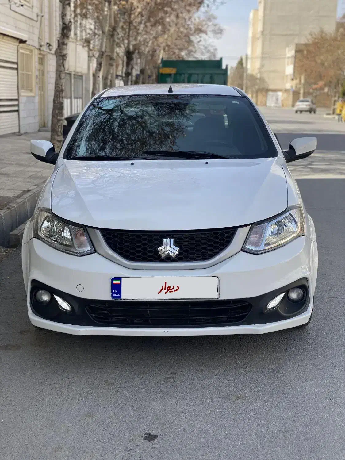 ساینا s 1402|خودرو سواری و وانت|اراک, |دیوار