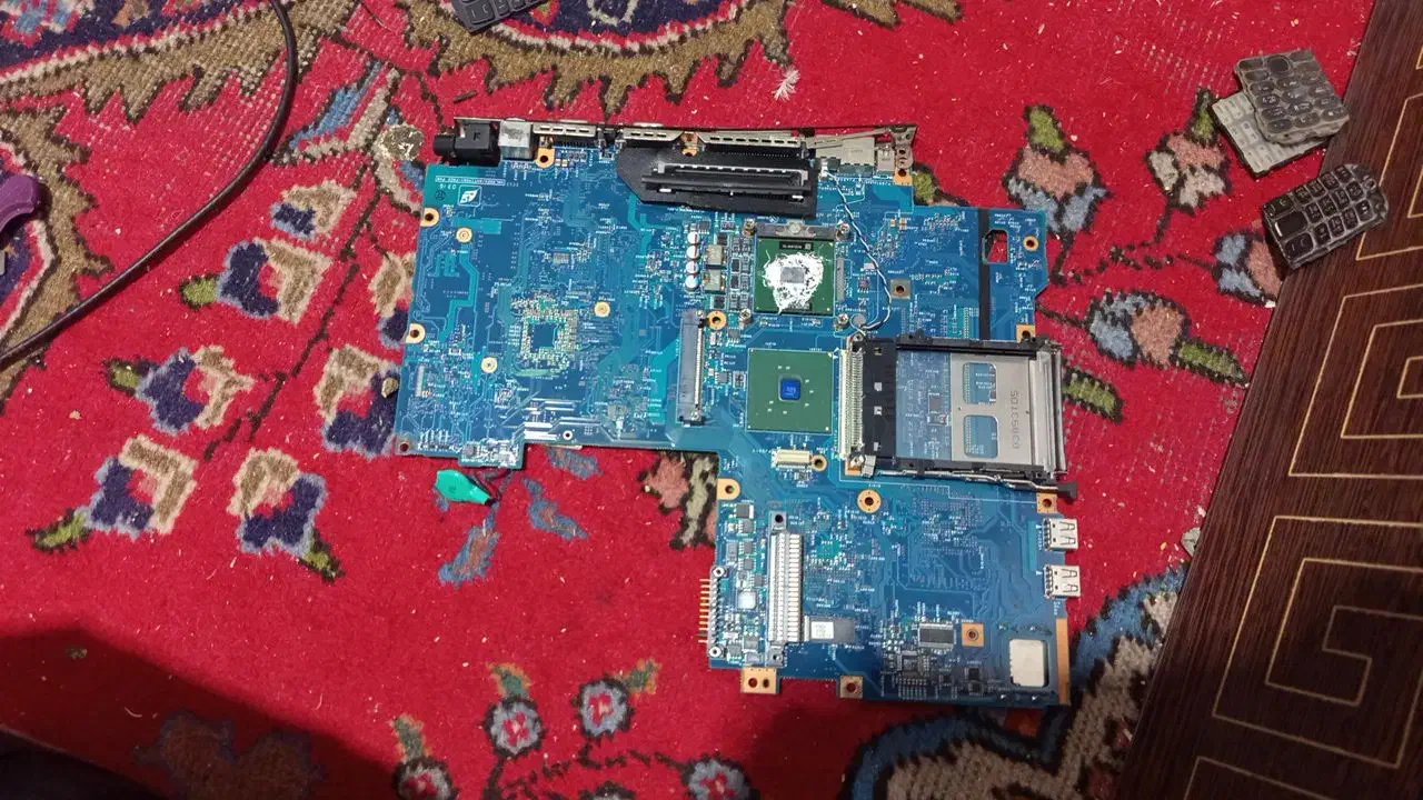 برد گوشی فروشی|قطعات و لوازم جانبی رایانه|خوی, |دیوار