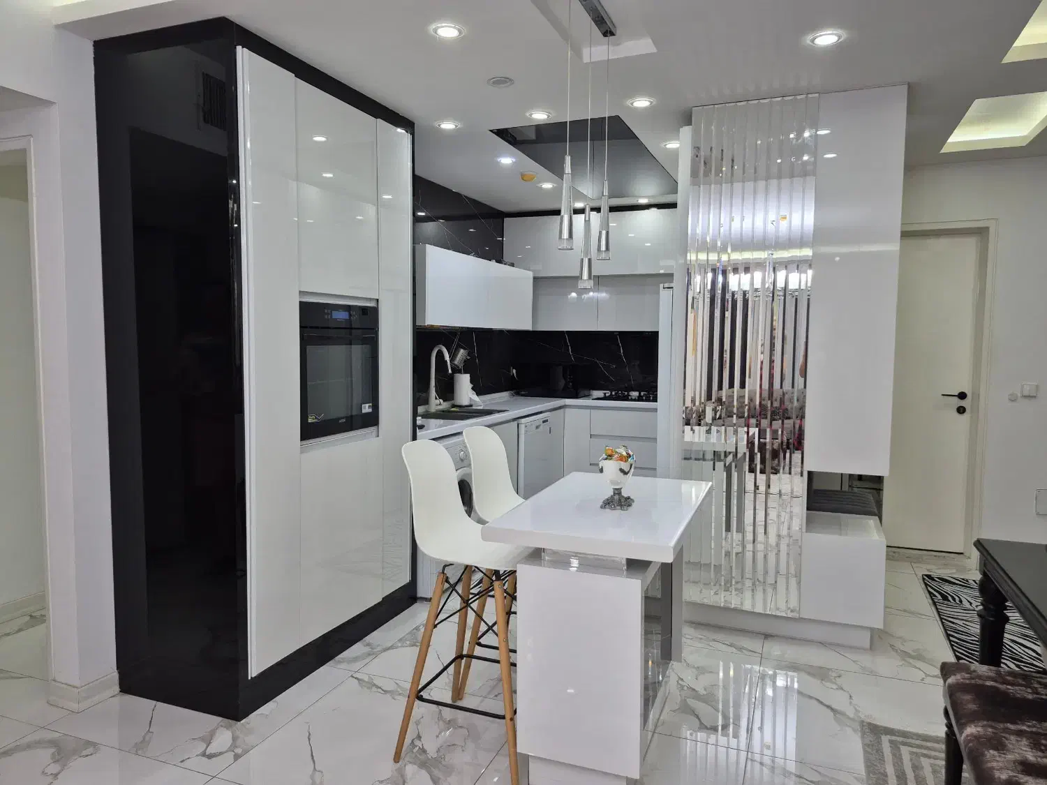 معاوضه دو واحد با یک واحد|فروش آپارتمان|اصفهان, ملکشهر|دیوار