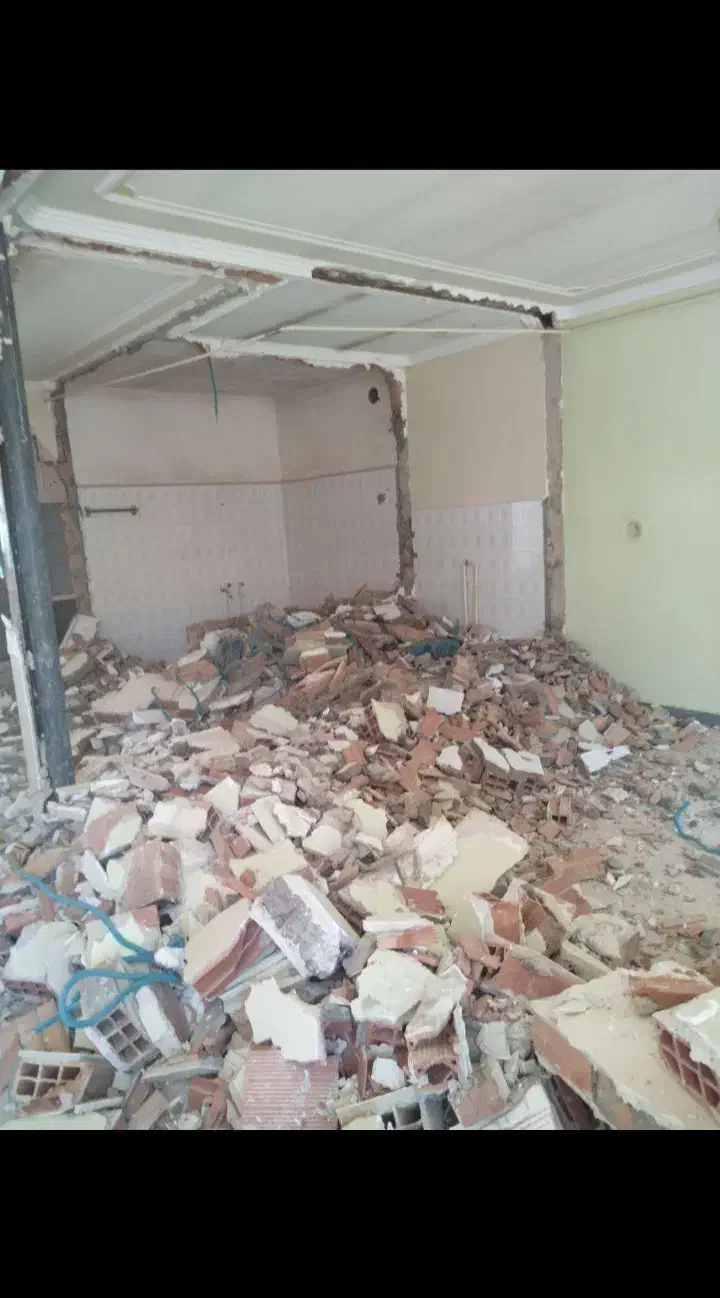 تخریب جزئی و کلی ساختمان، تغییرات داخلی و .|خدمات پیشه و مهارت|مراغه, |دیوار