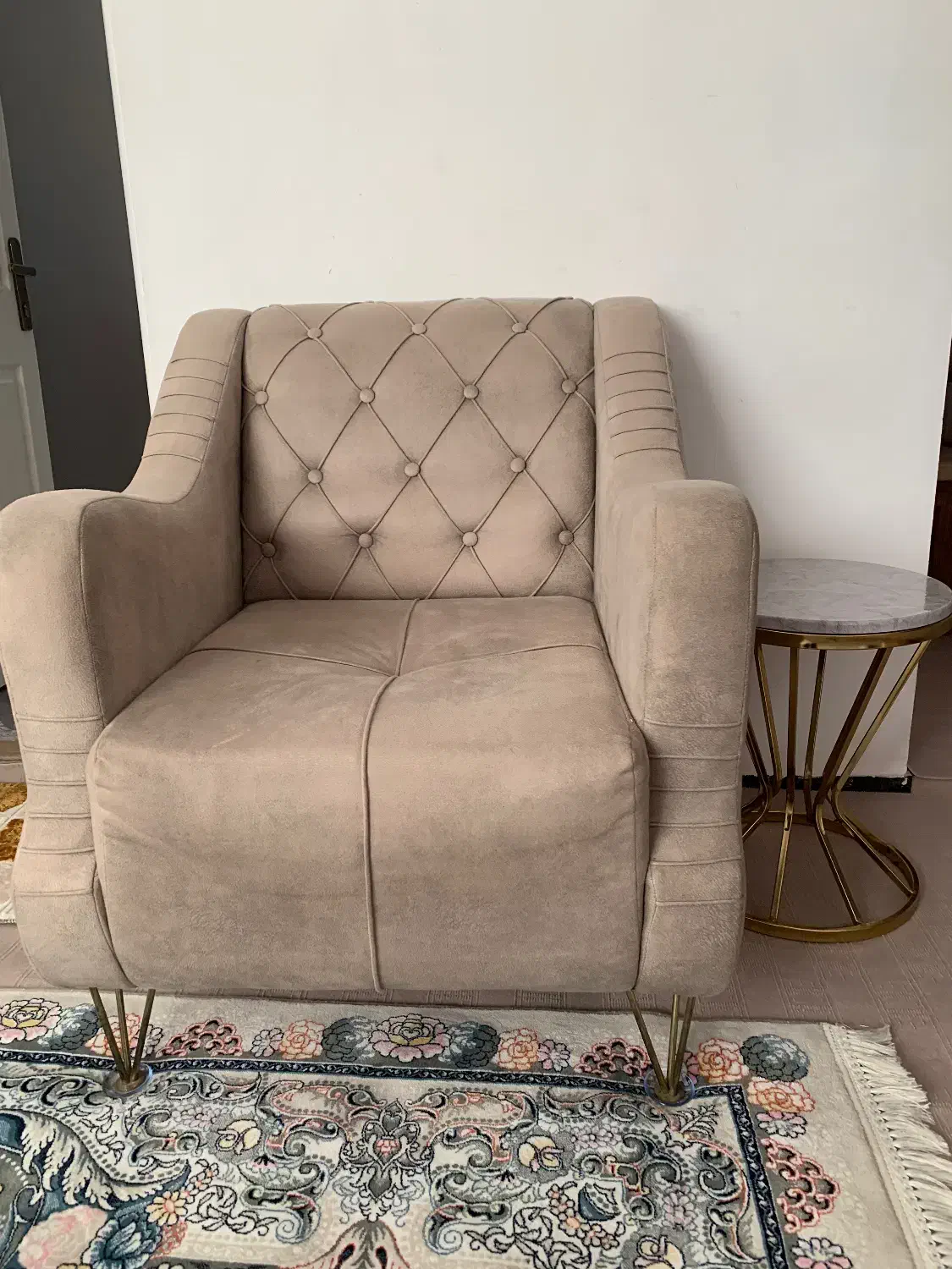 مبل ۷نفره با عسلی ست|مبلمان خانگی و میز عسلی|مریوان, |دیوار