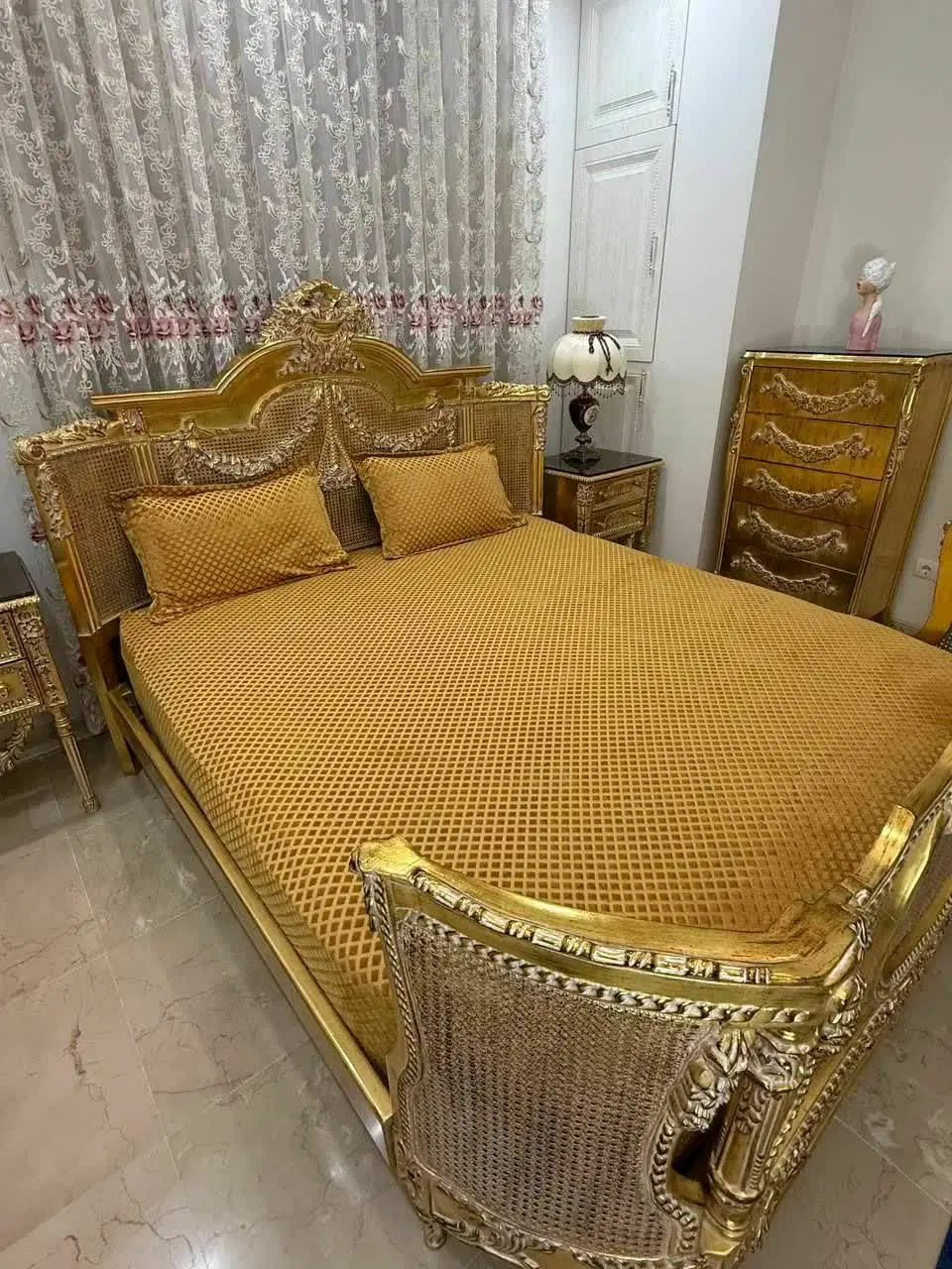 کاورتشک جادویی وروبالشی|سرویس روتختی|اصفهان, نقش جهان|دیوار