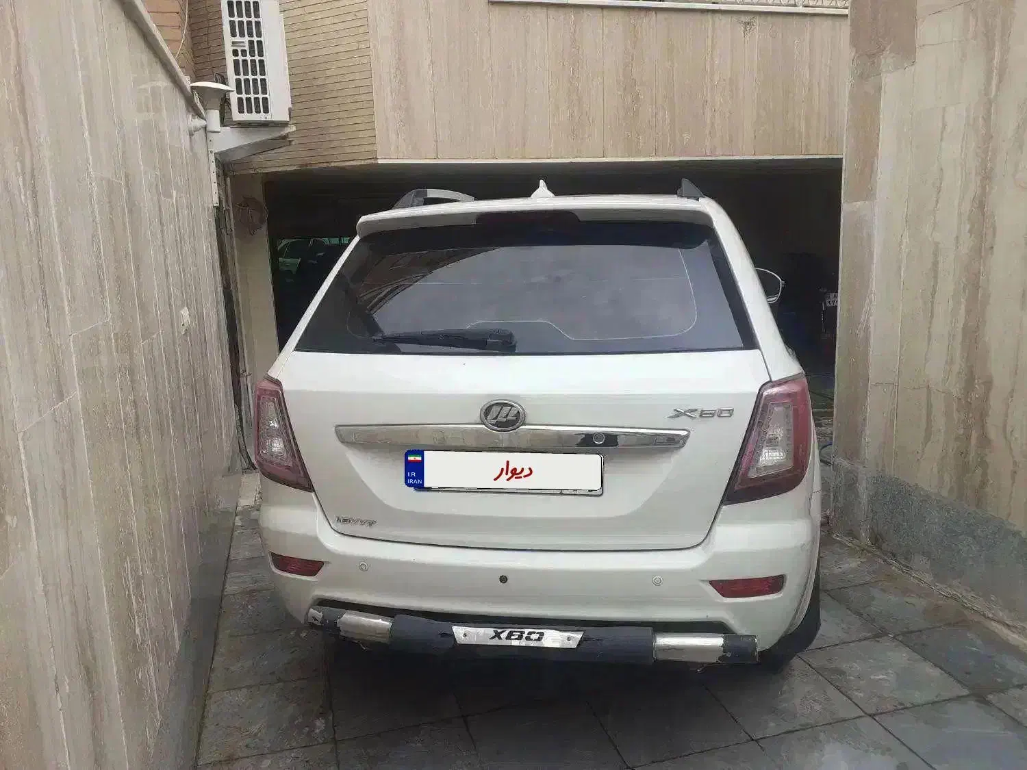 لیفان|خودرو سواری و وانت|اصفهان, رکن الدوله غربی|دیوار