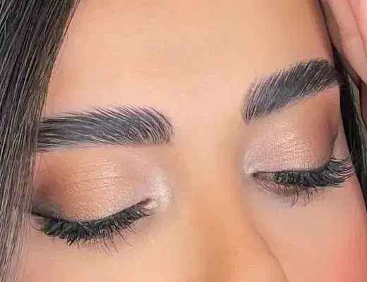 میکاپ و شینیون با قیمت 880|خدمات آرایشگری و زیبایی|مشهد, مصلی (کارمندان اول)|دیوار