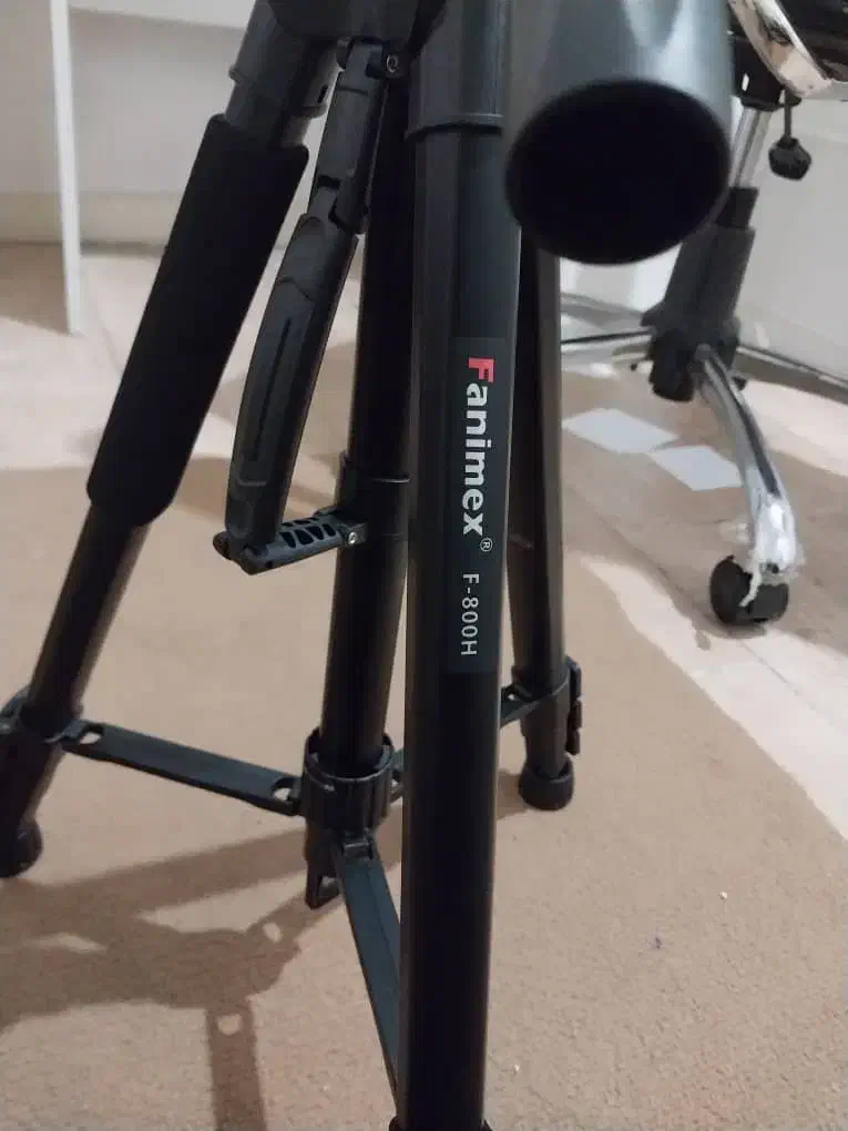 پایه دوربین عکاسی سه کاره|دوربین عکاسی و فیلم‌برداری|گرگان, |دیوار