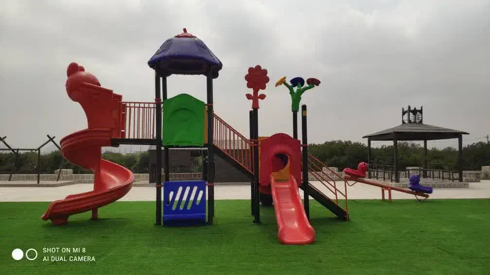 تاب دوقلو چمن چرخ فلک سرسره نیمکت|اسباب‌‌بازی|بندرعباس, |دیوار