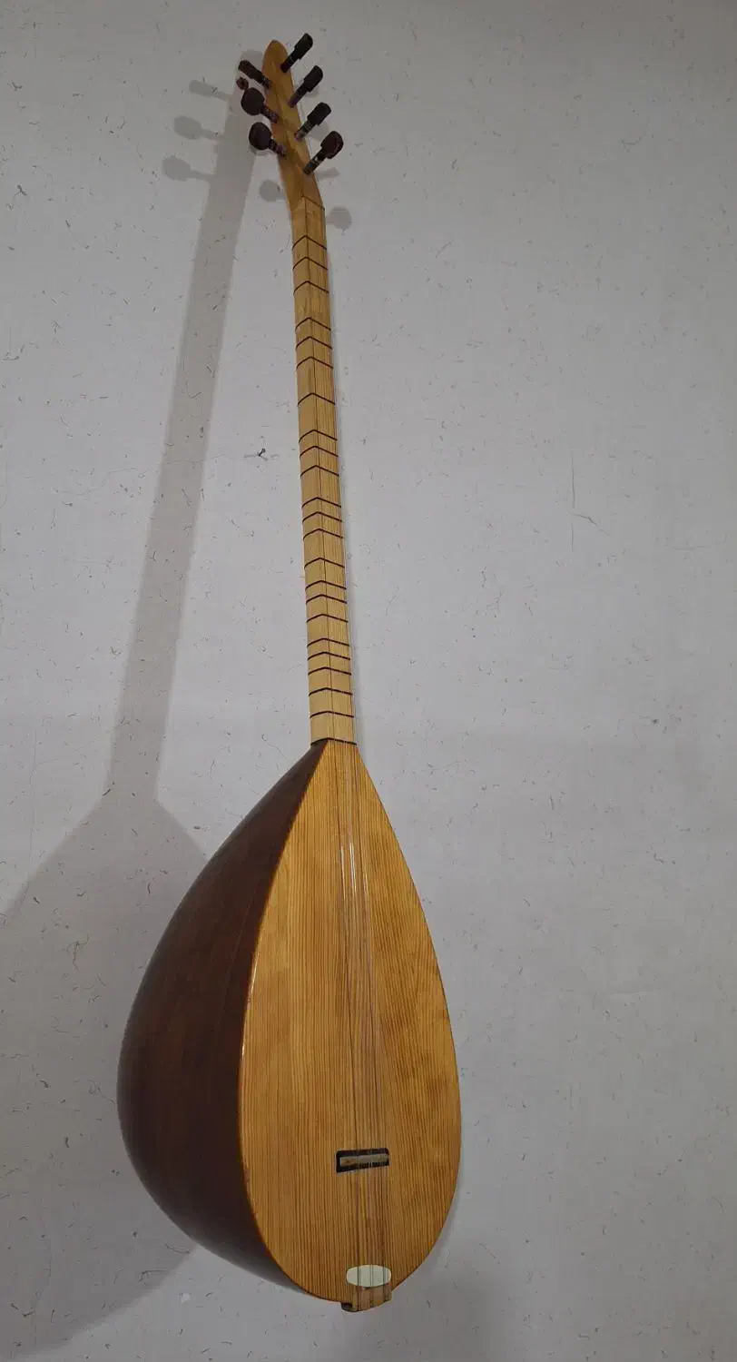 باغلاما.دیوان|سازهای سنتی|ارومیه, |دیوار