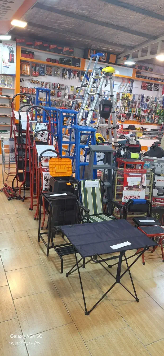 نردبان ۳ و ۴ و ۵ و ۶  پله در پارسا ابزار (اقساط)|ابزارآلات|کرمان, |دیوار