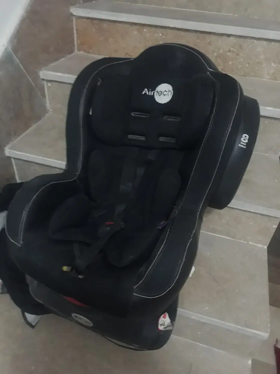 صندلی ماشین کاملا سالم|تخت و صندلی بچه|مشهد, هنرور|دیوار