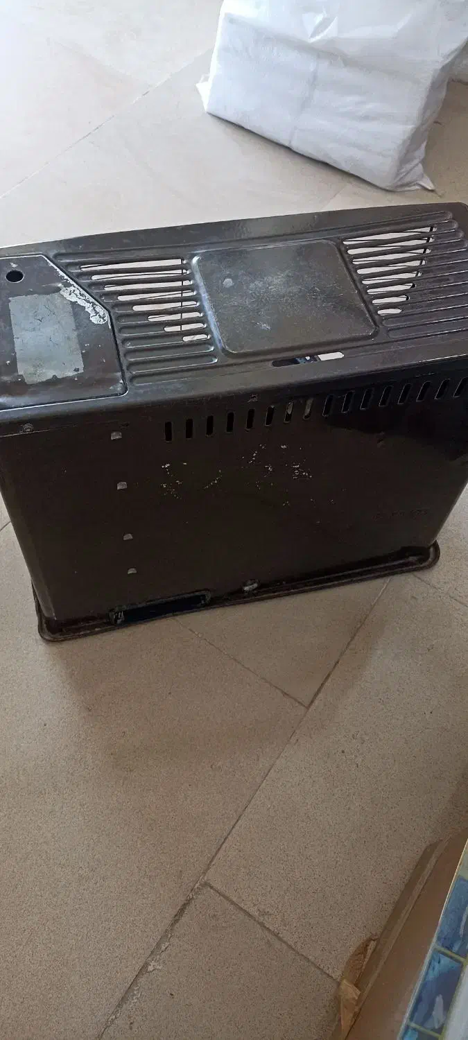 بخاری نفتی پلار مدل Rs276|بخاری، هیتر، شومینه|سراوان, |دیوار