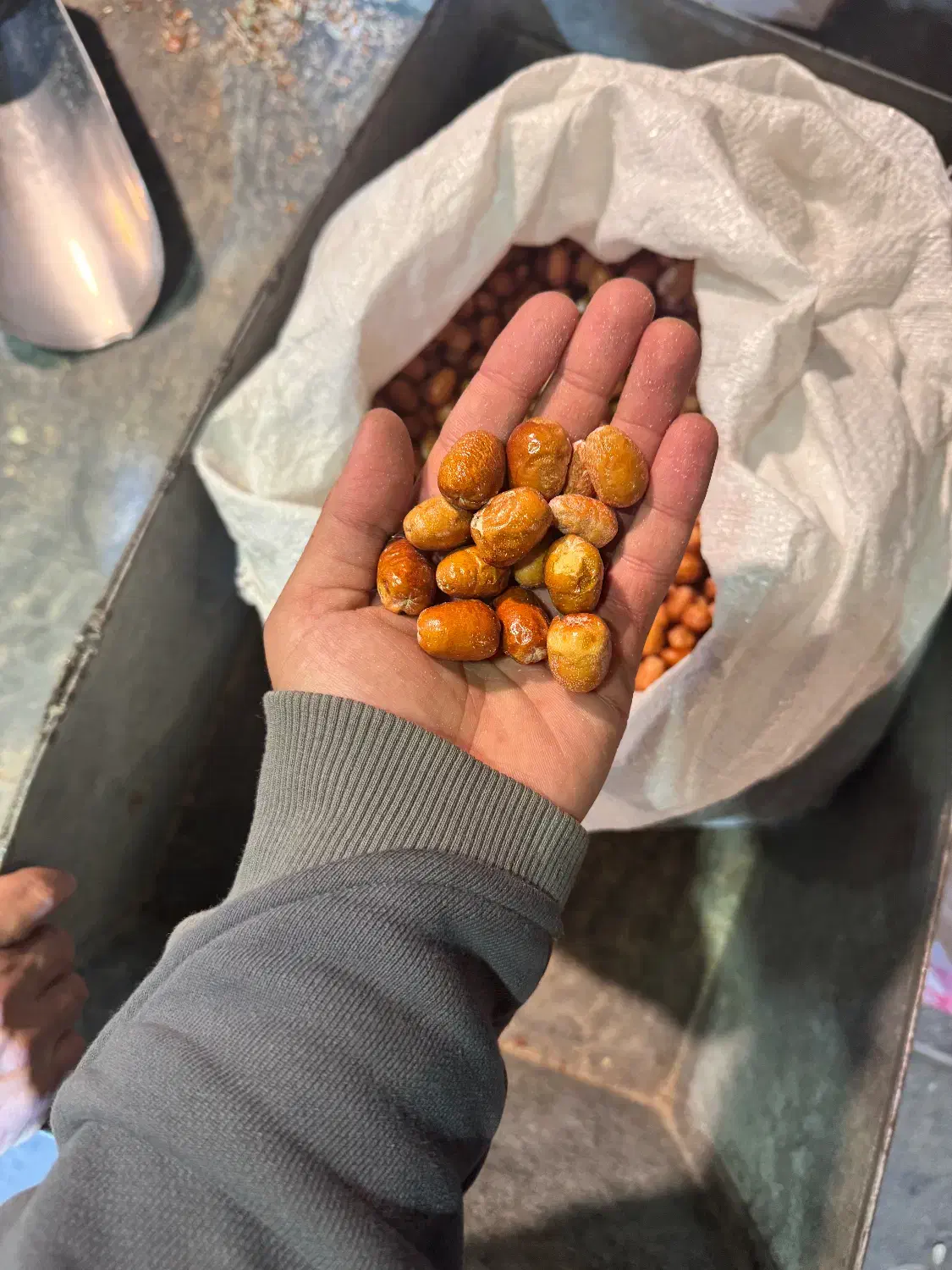 سنجد درهم|خوردنی و آشامیدنی|بسطام, |دیوار