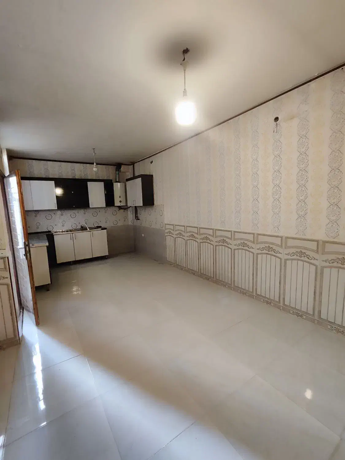 فروش طبقه ی 55متری همکف راه جدا|فروش آپارتمان|مشهد, کوی المهدی|دیوار