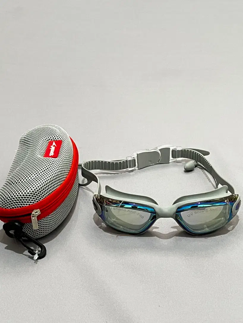 عینک شنا استخر اسپیدو|غواصی و ورزش‌های آبی|قم, نیروگاه|دیوار