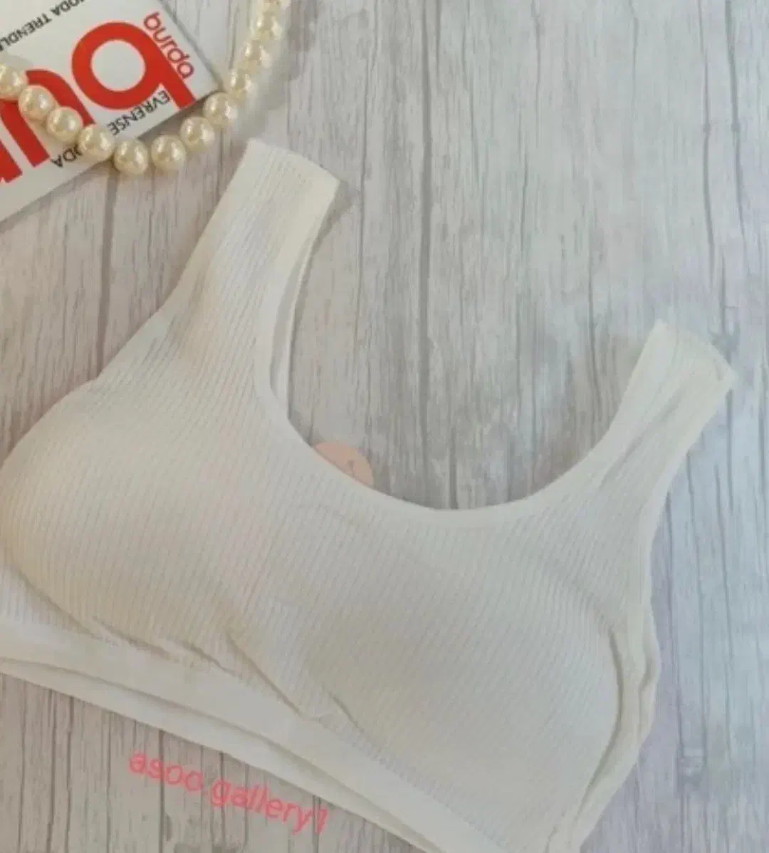 نیم تنه|لباس|قیدار, |دیوار