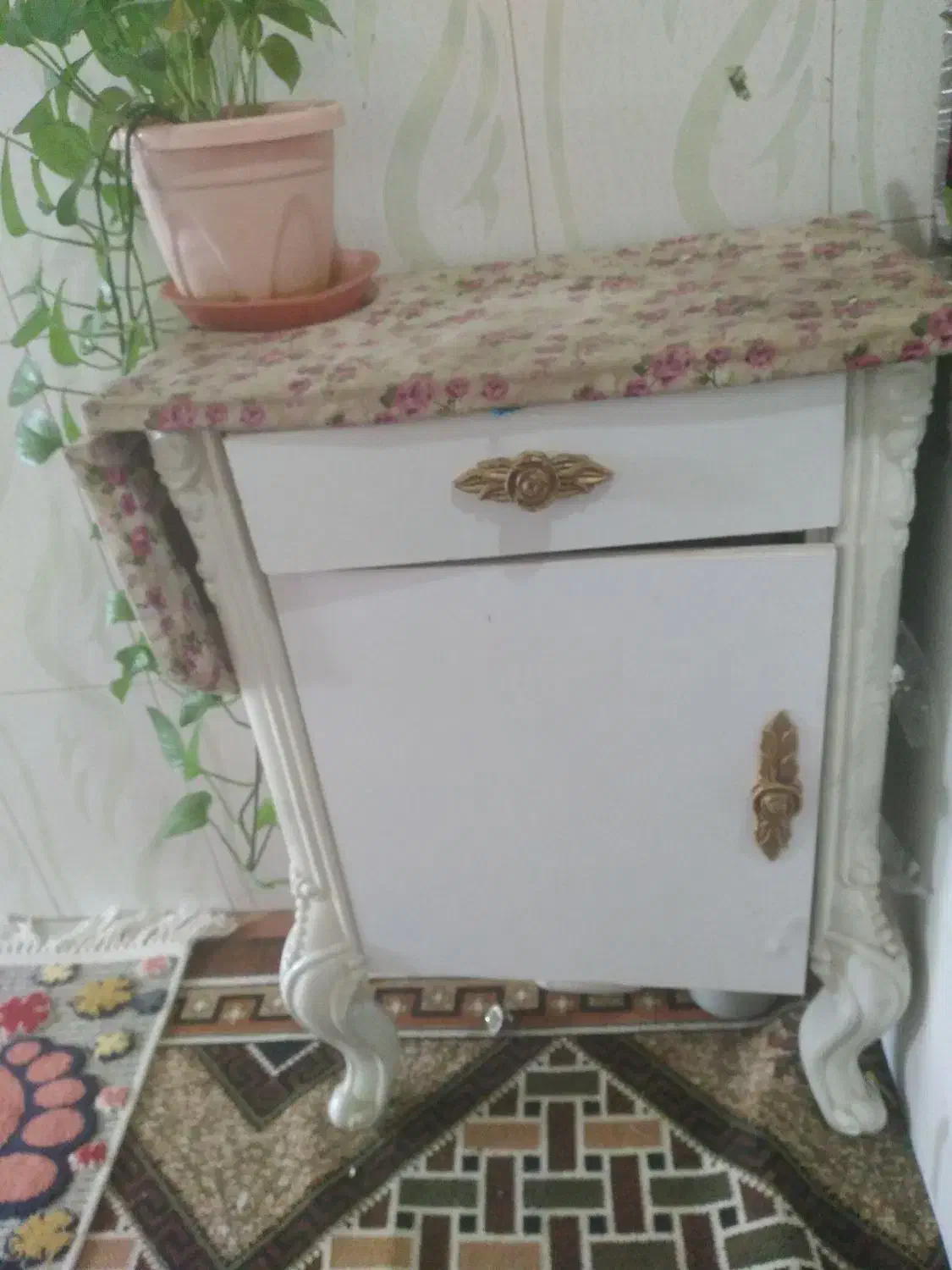 میز اتو|اتو و لوازم اتو|سنقر, |دیوار