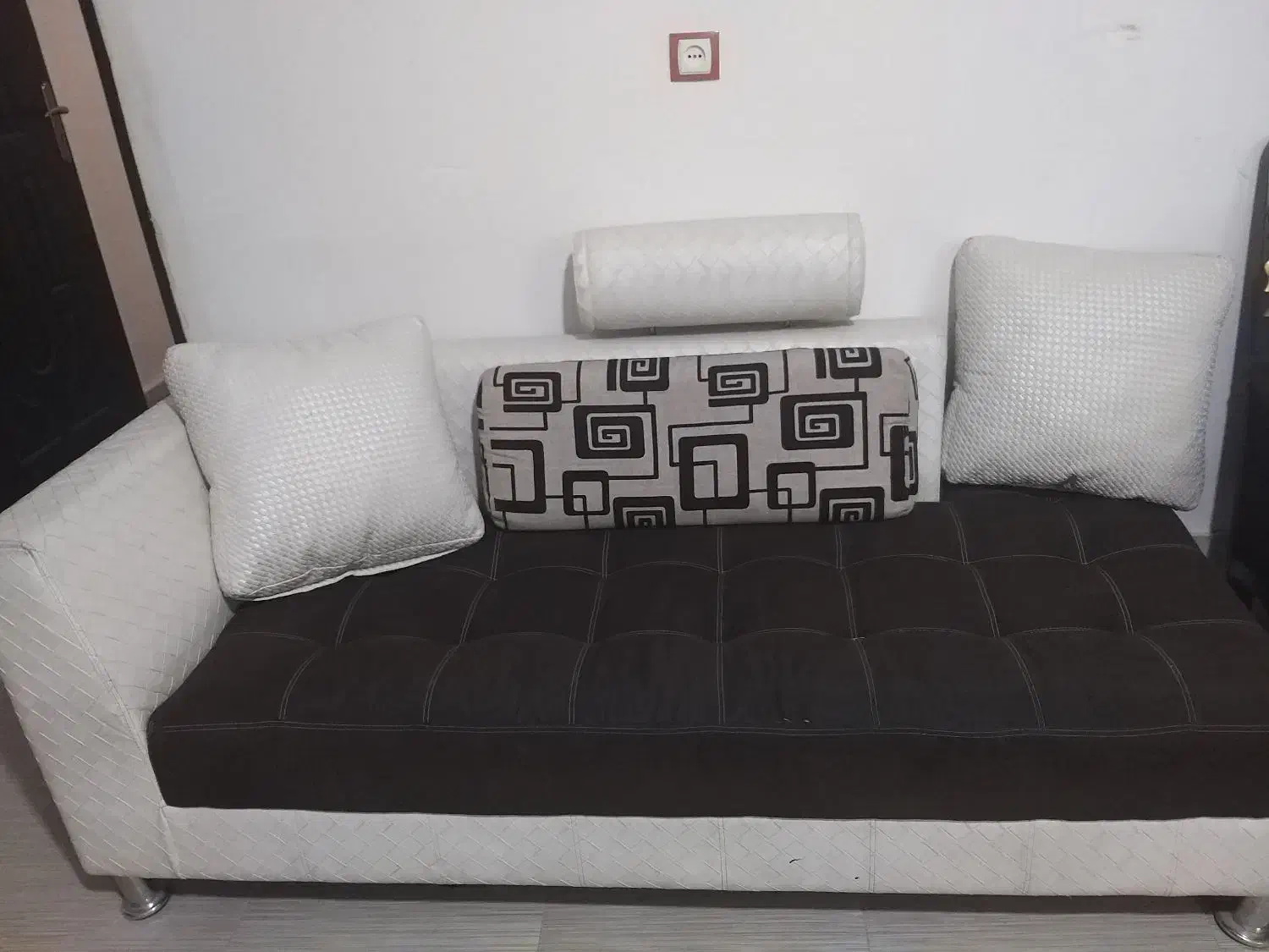 مبل . استیل ۷ نفره|مبلمان خانگی و میز عسلی|شیروان (خراسان), |دیوار