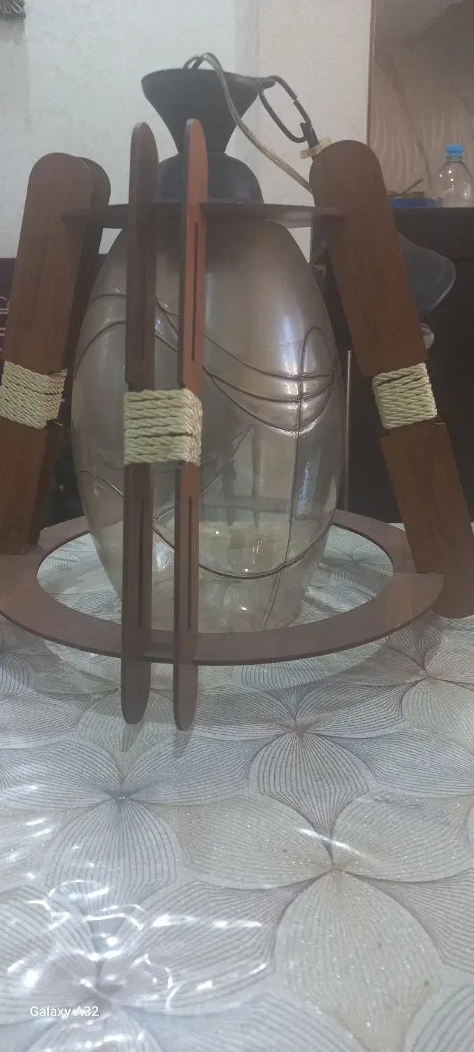 لوستر چوبی قابل شستشو|لوستر و چراغ آویز|اندیشه, اندیشه فاز ۱|دیوار