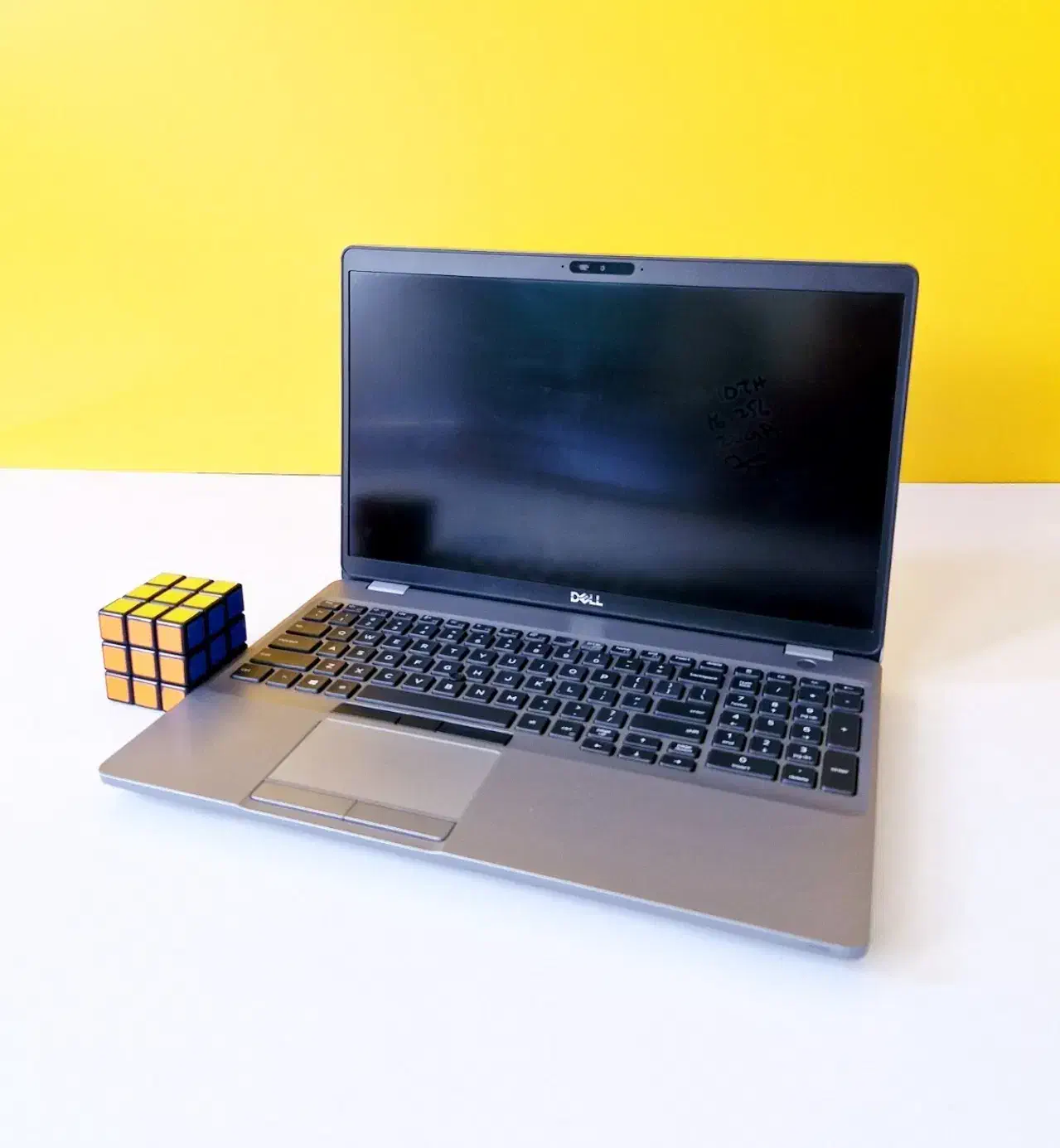 لپ تاپ i7 نسل 10 گرافیک 2 گیگ مجزا FullHD رم۱۶|رایانه همراه|مشهد, فاطمیه|دیوار