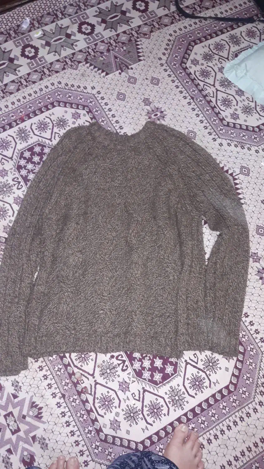 لباس|لباس|شاهین‌شهر, نبوت|دیوار