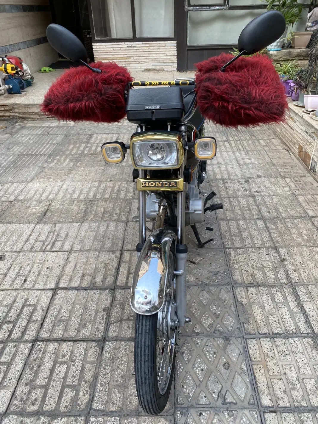 هوندا۱۲۵سرحال|موتورسیکلت|تهران, ائمه اطهار|دیوار