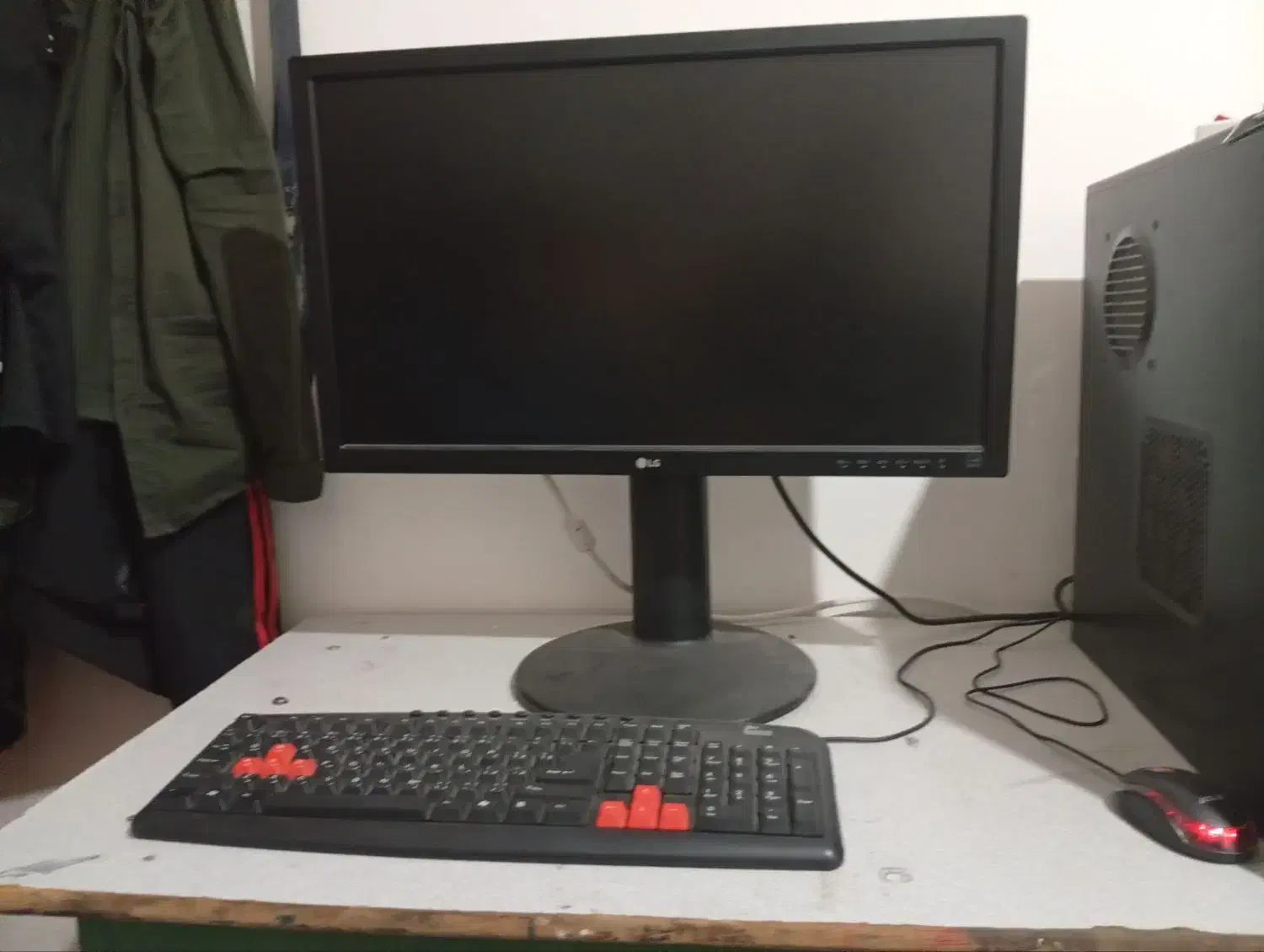 کامپیوتر|رایانه رومیزی|یاسوج, |دیوار