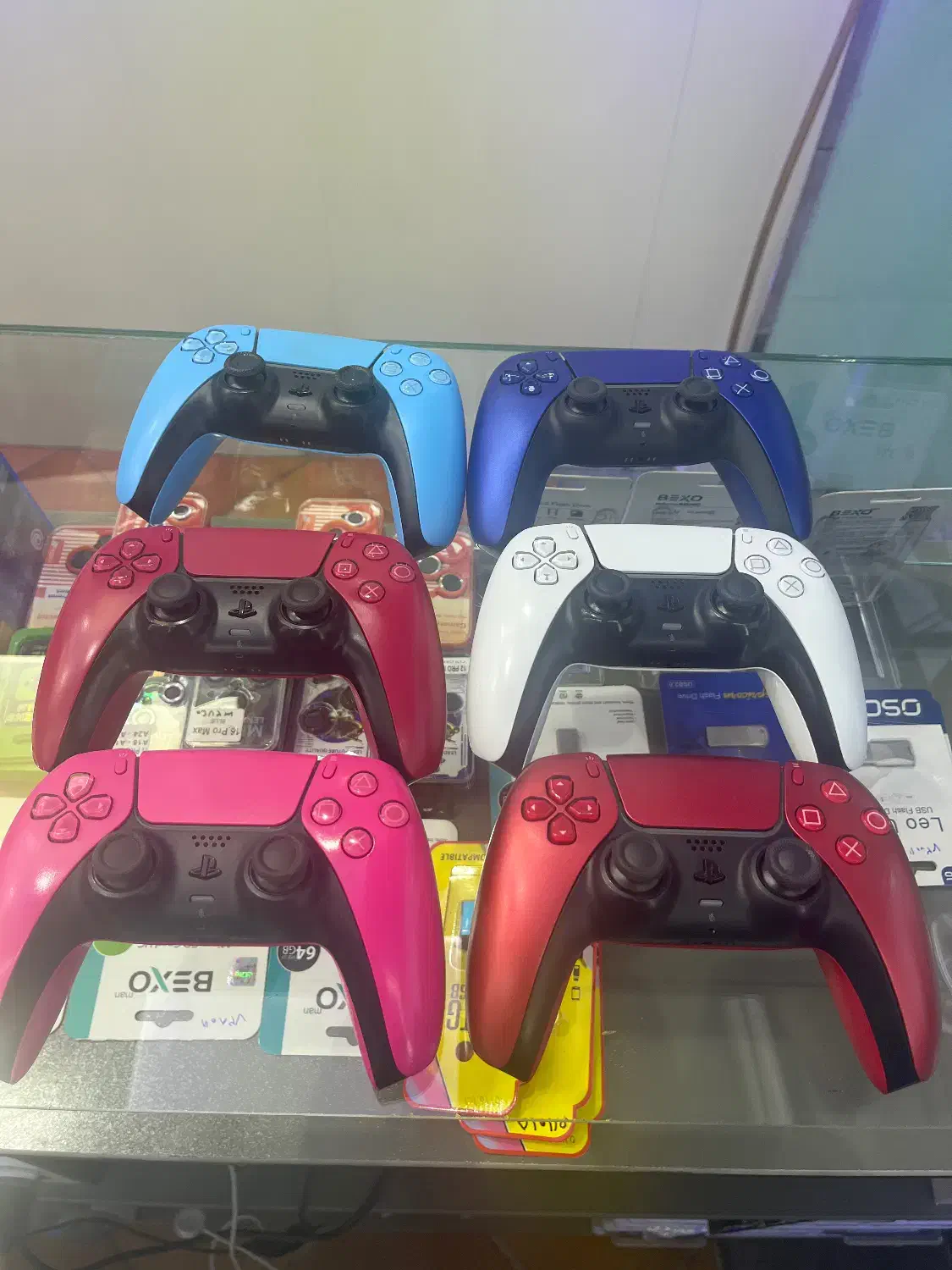 دسته  ps4 ps5|کنسول، بازی ویدئویی و آنلاین|کرج, ساسانی (قلمستان)|دیوار