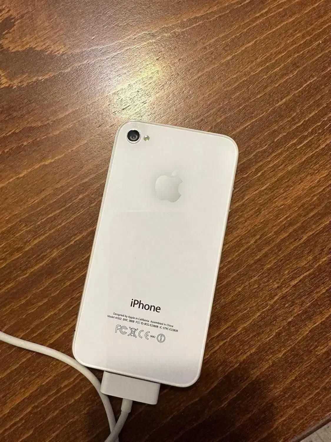 اپل iPhone 4 (قفل کریر سیم کارت نمی خواند)|موبایل|تهران, گیشا|دیوار