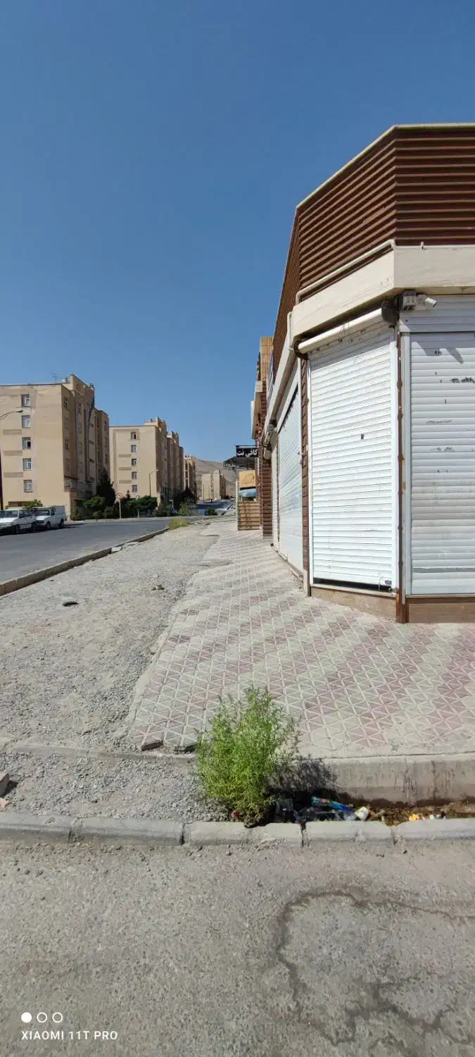 رهن کامل تجاری مهستان E1|اجارهٔ مغازه و غرفه|فولادشهر, B4|دیوار