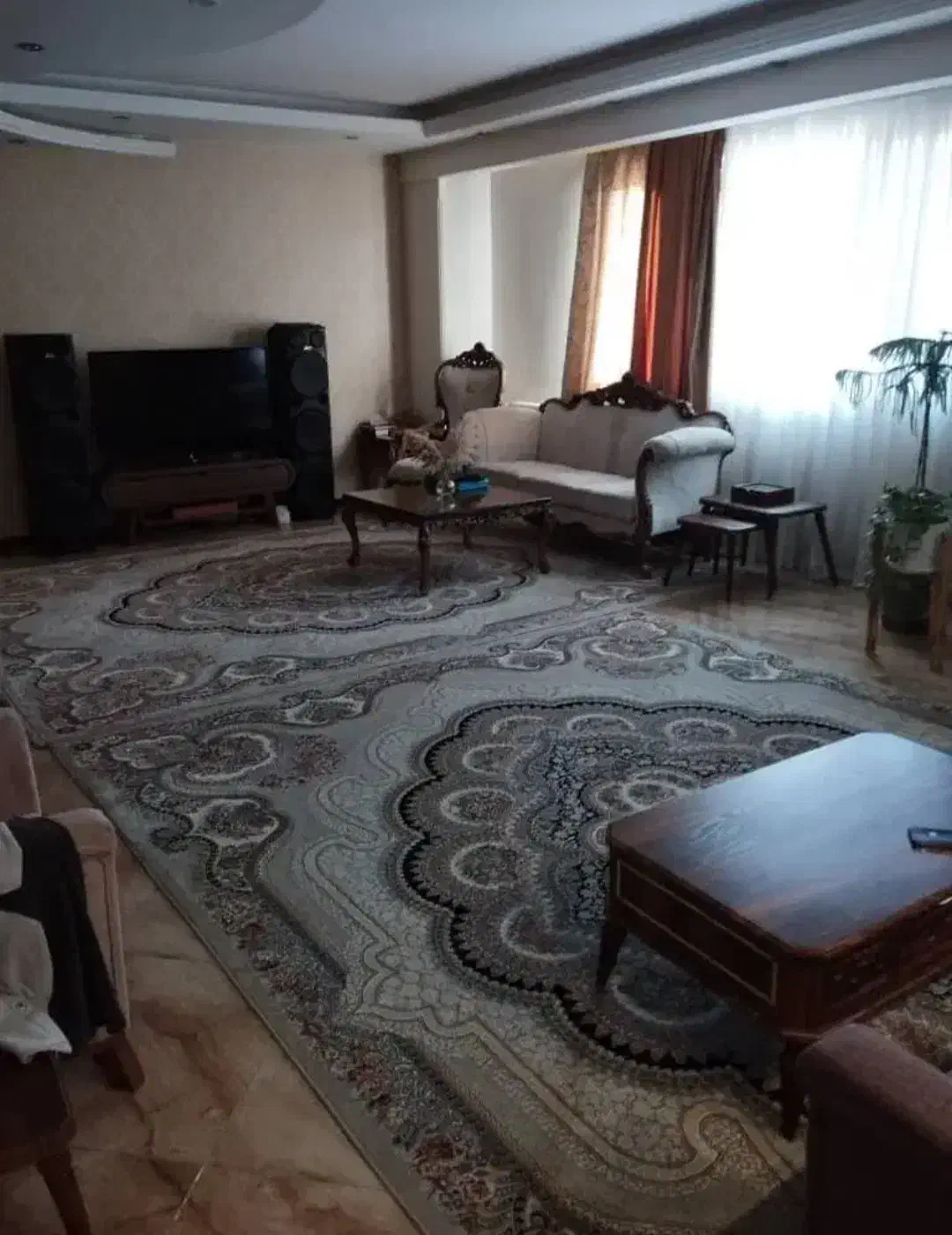 واحد ۱۲۰ متری فول امکانات سنددار خیابان امیرکبیر|فروش آپارتمان|محمدشهر, شهرک چمران|دیوار