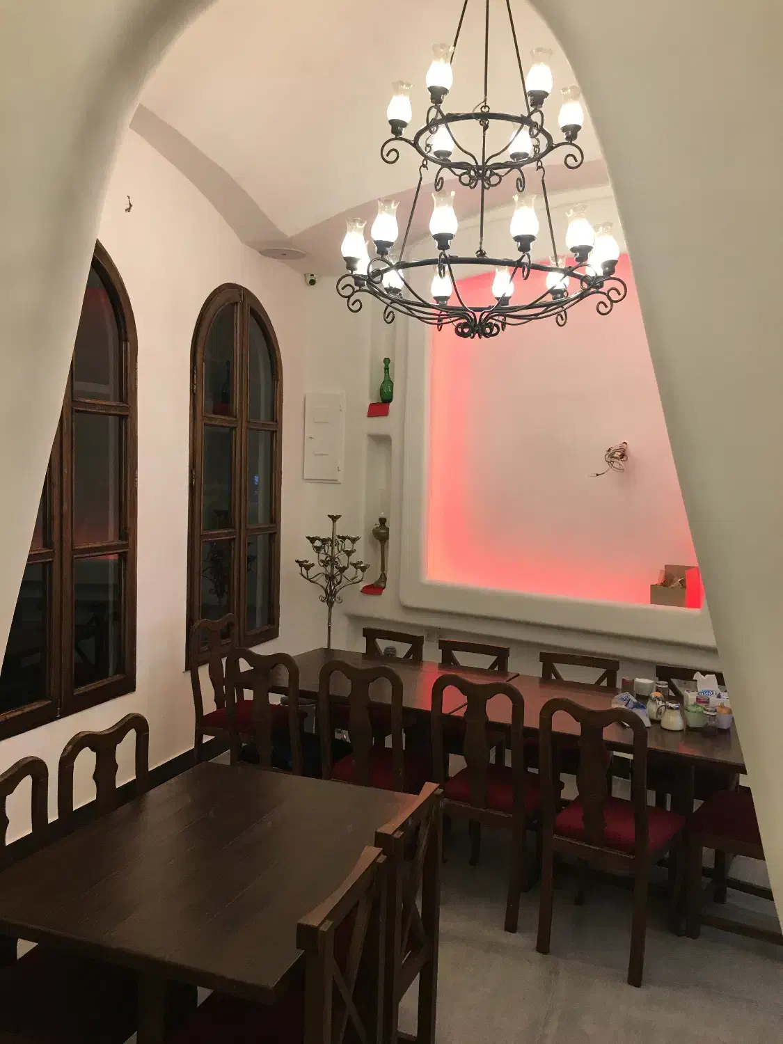 سالندار مرد خانه کباب سبحان|استخدام خدمات فروشگاه و رستوران|بابل, |دیوار