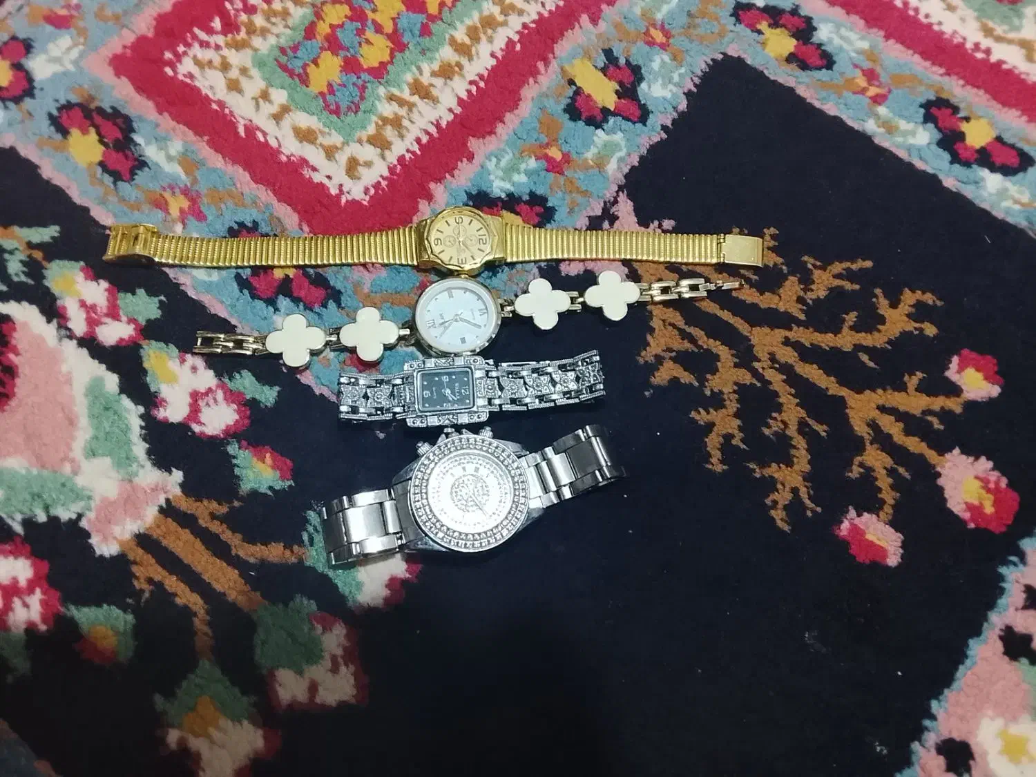 ساعت|ساعت|بیرجند, |دیوار