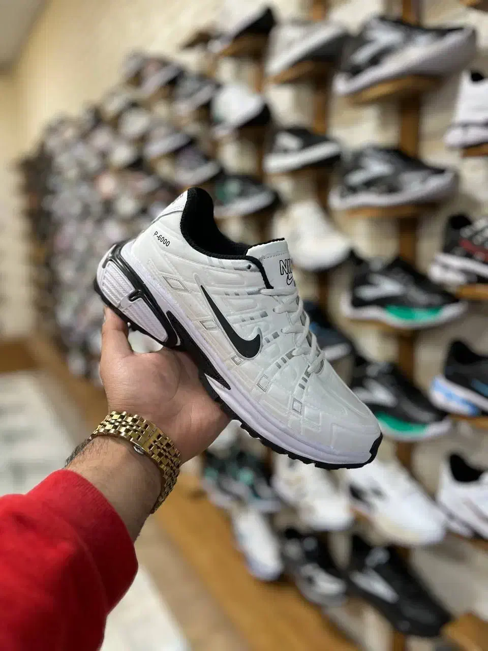 کفش مردانه|کیف، کفش، کمربند|خوی, |دیوار