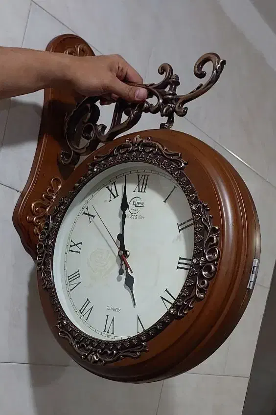 ساعت دیواری دو طرفه|ساعت دیواری و تزئینی|آبادان, |دیوار