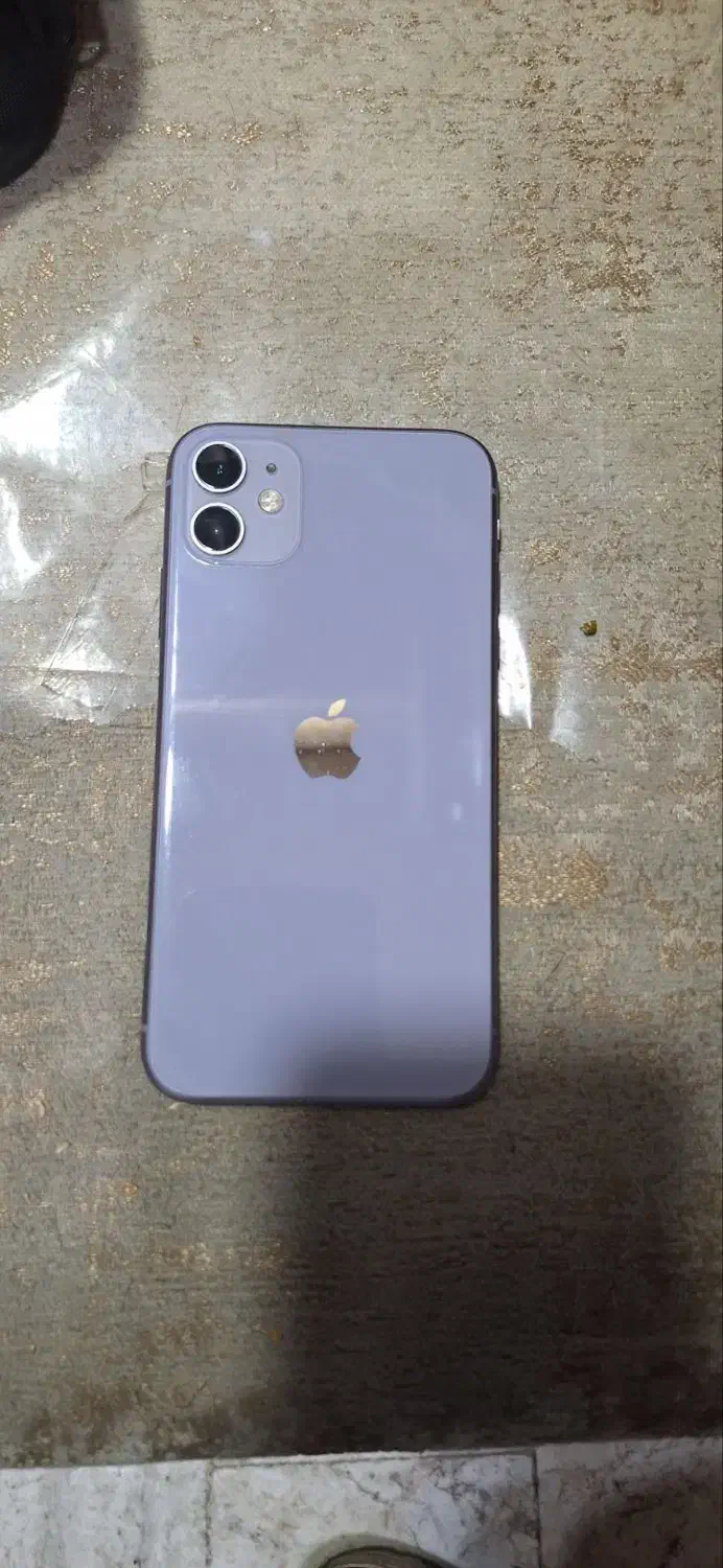 ایفون ۱۱ نرمال|موبایل|اردبیل, |دیوار