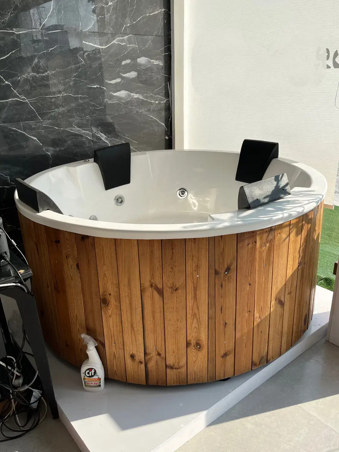 جکوزی چند نفره|لوازم حمام|لاهیجان, کوی خزر|دیوار