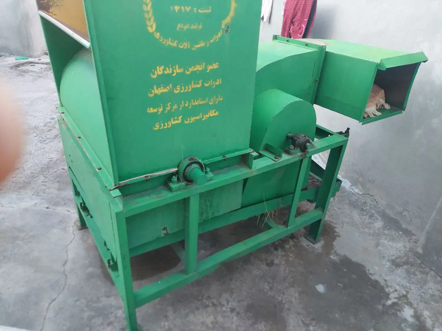 خرمنکوب بادی|ماشینآلات صنعتی|کنگاور, |دیوار