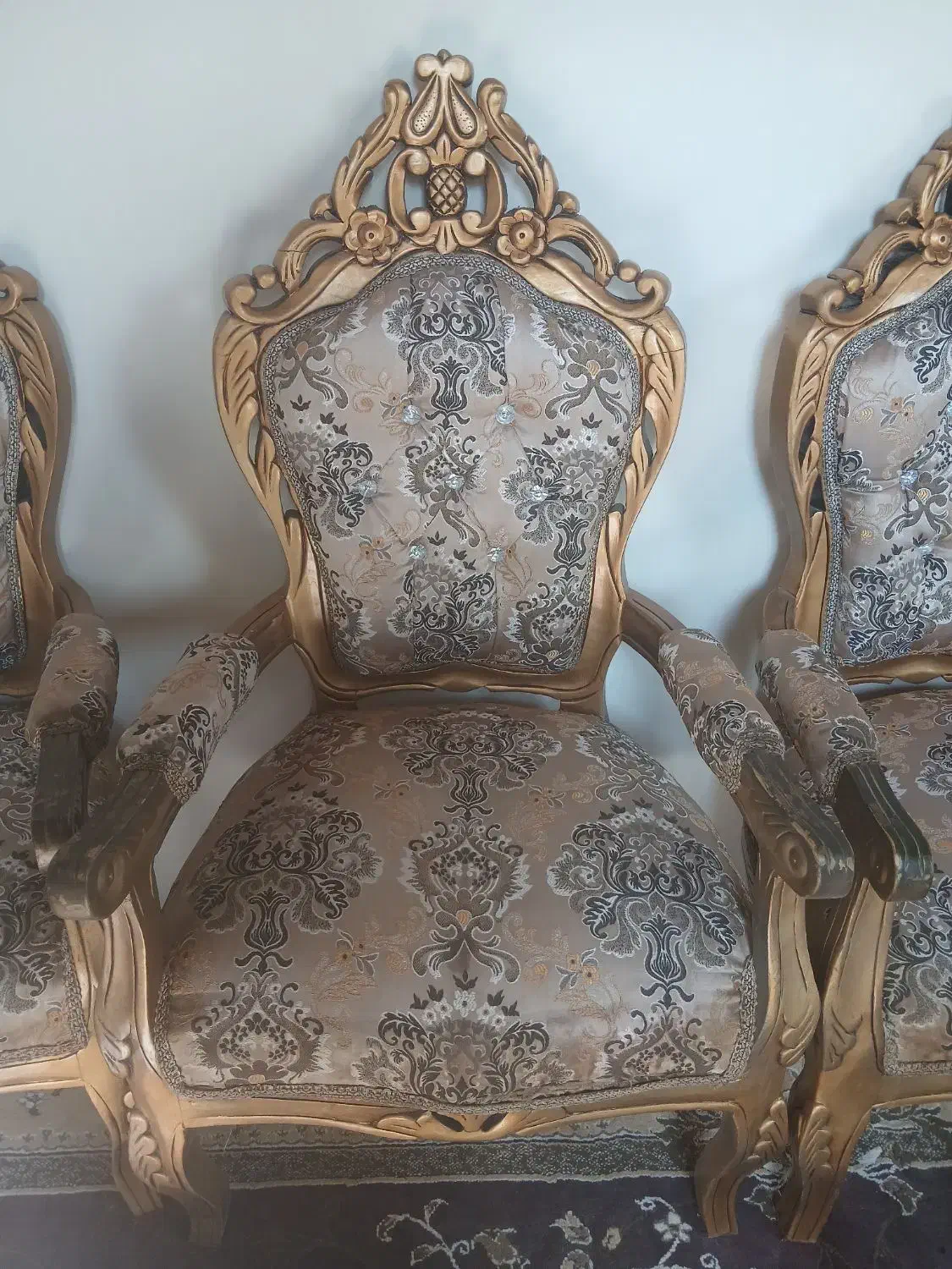 مبل سلطنتی|مبلمان خانگی و میز عسلی|تاکستان, |دیوار