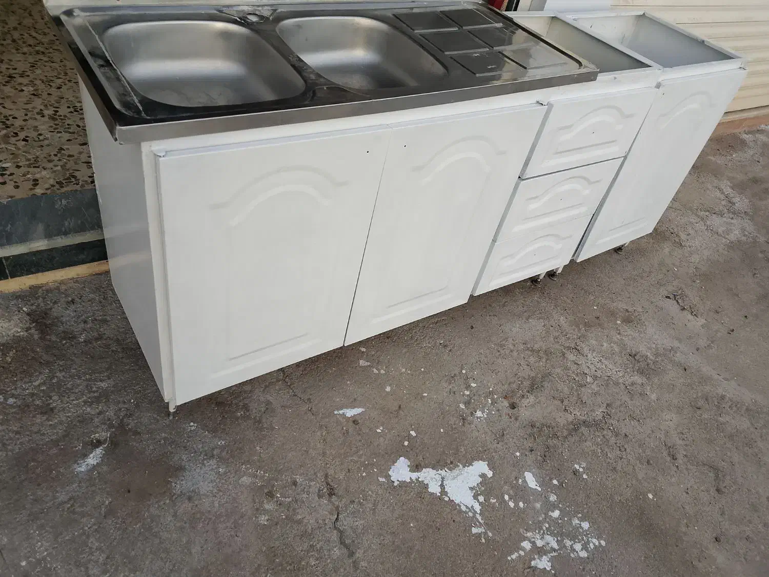 کابینت فلزی با سینگ دو لکن|آبچکان و نظمدهنده ظروف|ماسال, |دیوار