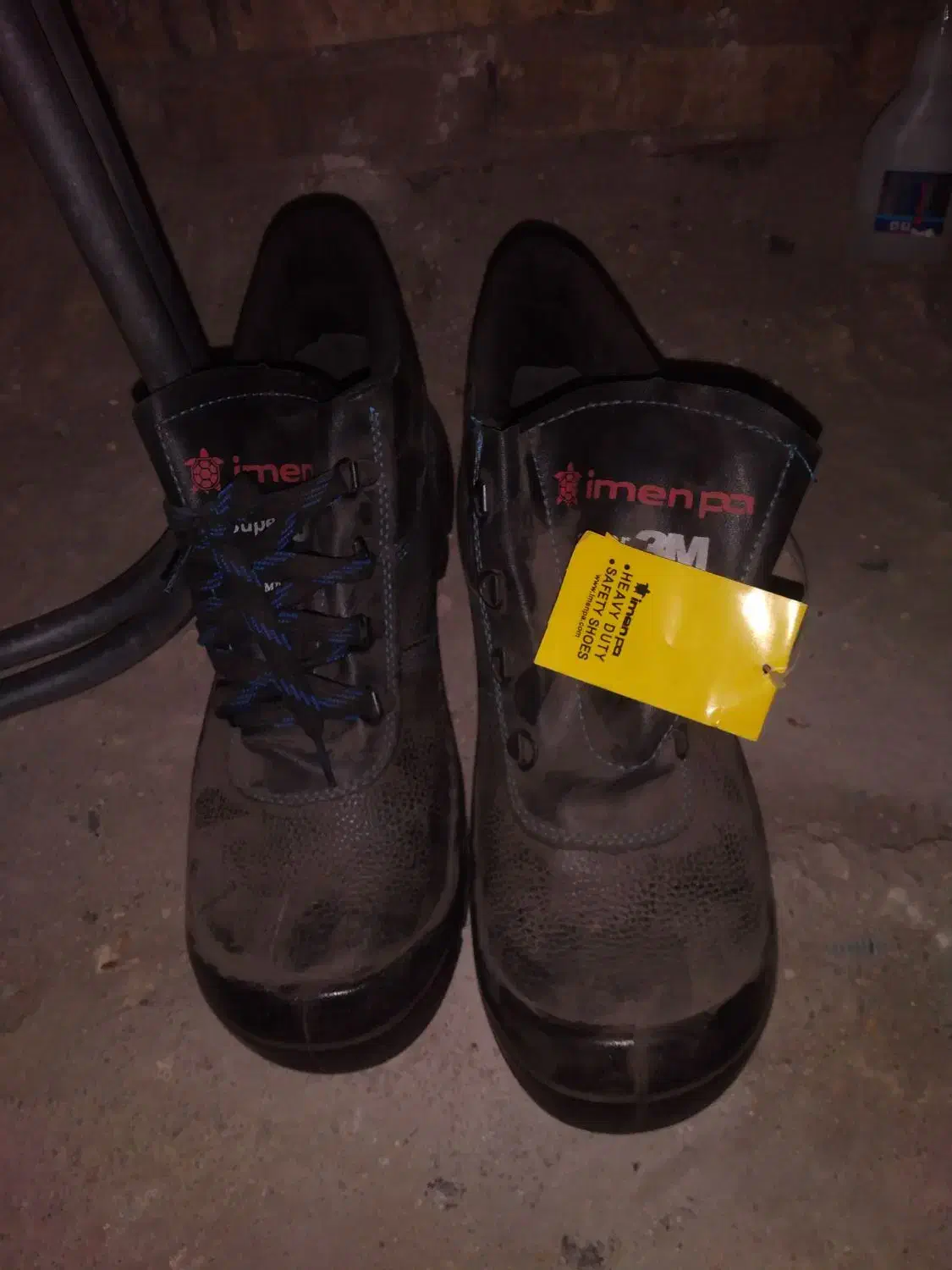 کفش ایمنی اصل و دستکش|کیف، کفش، کمربند|ایذه, |دیوار