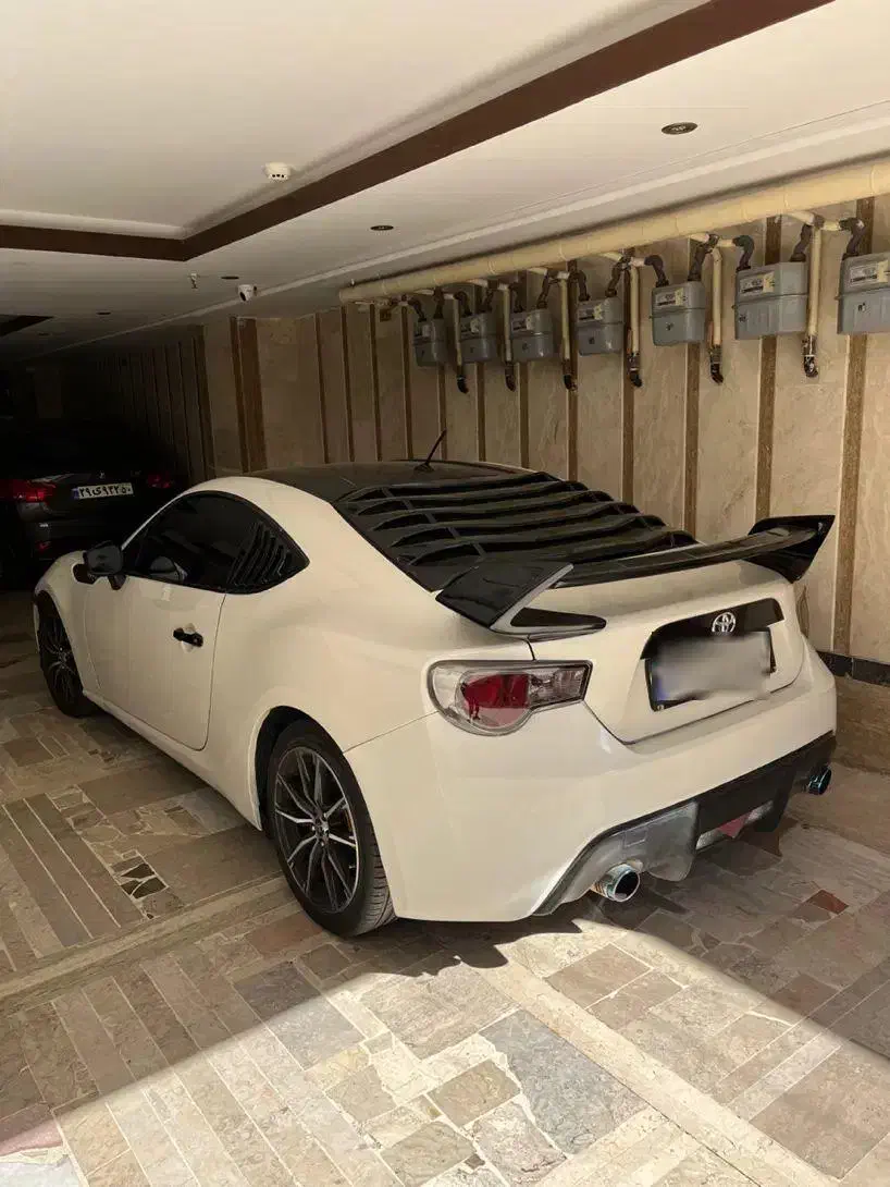 تویوتا gt86 مدل ۲۰۱۳ با لوازم|خودرو سواری و وانت|تهران, آبشار تهران (دریاچه)|دیوار