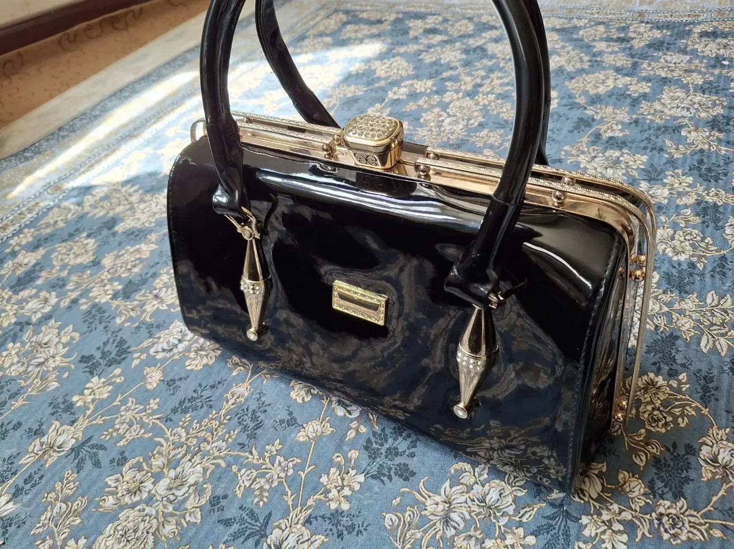 کیف و کفش ورنی|کیف، کفش، کمربند|شاهینشهر, گرگاب|دیوار