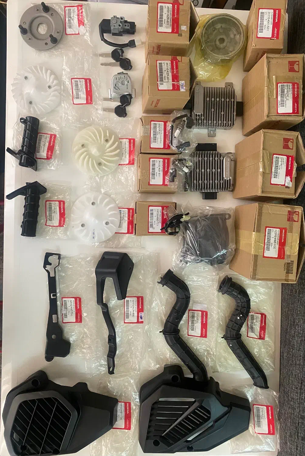 قطعات موتور سیکلت هوندا|قطعات یدکی و لوازم جانبی|ورامین, ورامین|دیوار