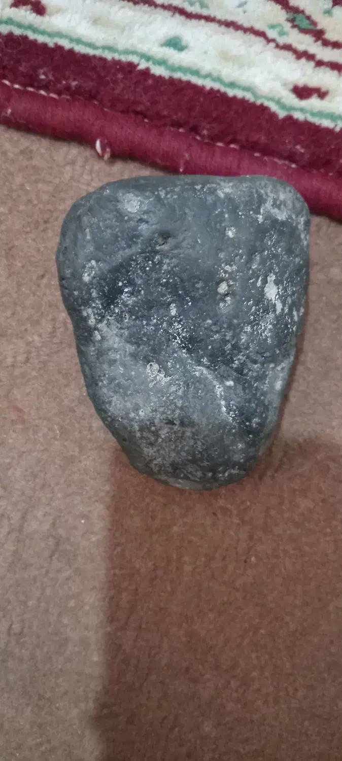 سنگ راف آهن دار شهاب|کلکسیون اشیاء عتیقه|قم, دروازه ری|دیوار