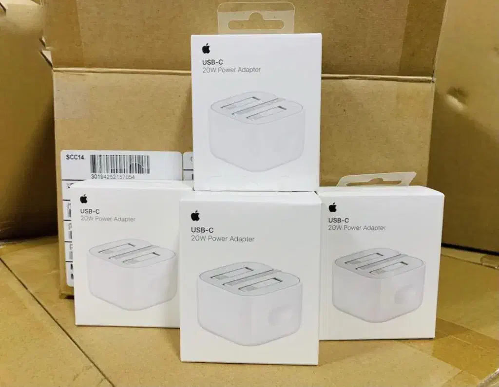 انواع شارژر آیفون و کابل اورجینال دارای گارانتی|لوازم جانبی موبایل و تبلت|یاسوج, |دیوار