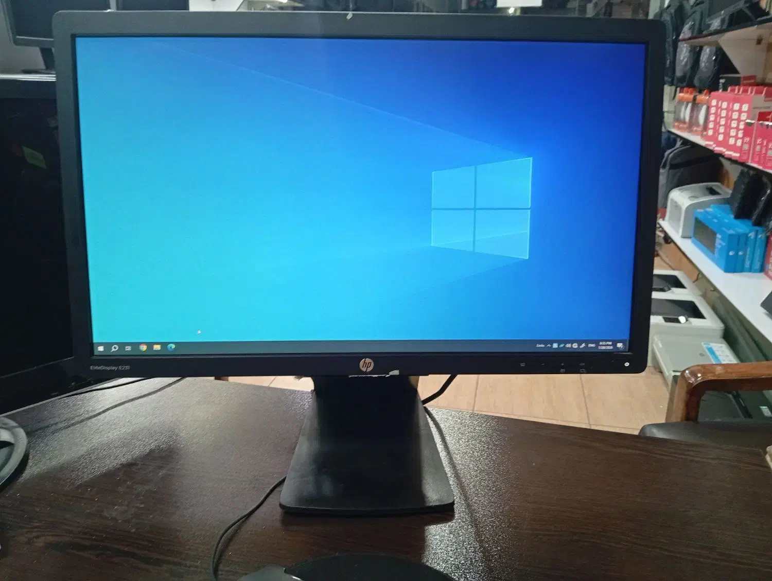 مانیتور استوک ۲۳اینچ ledبرند hp|قطعات و لوازم جانبی رایانه|شهرکرد, |دیوار