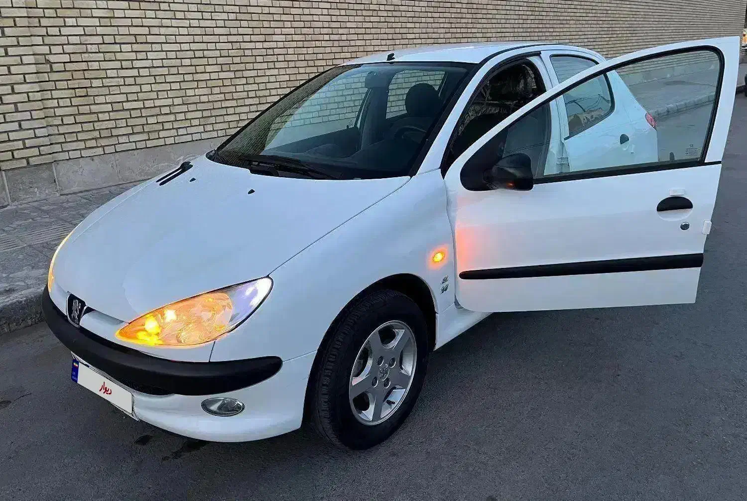 پژو 206  تیپ ۲ بی رنگ|خودرو سواری و وانت|اردکان, |دیوار