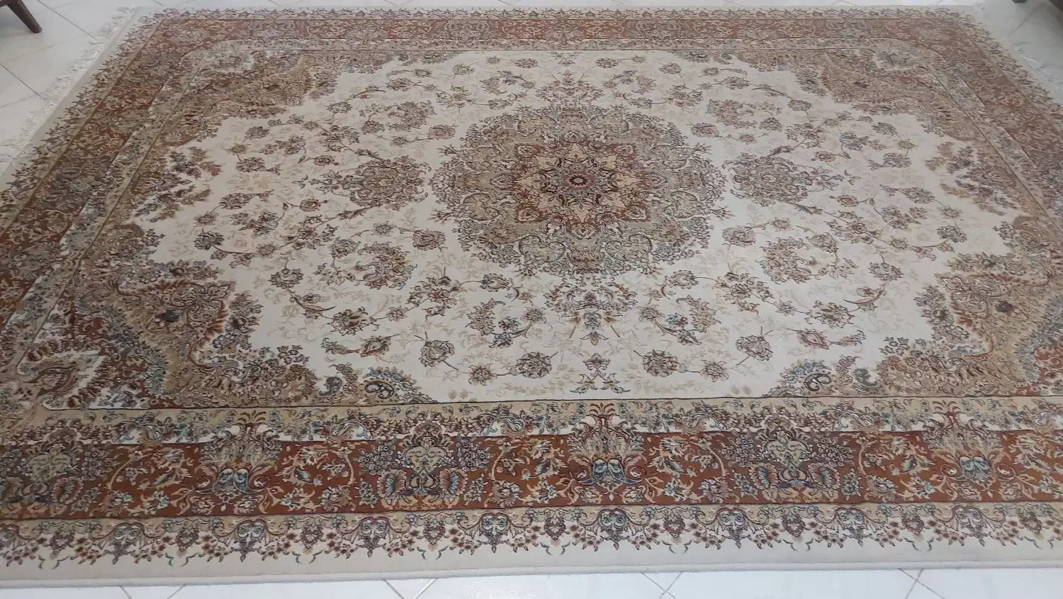۳ تخته فرش ۹ متری ۷۰۰ شانه ساوین مدل آذین|فرش|کرمانشاه, |دیوار